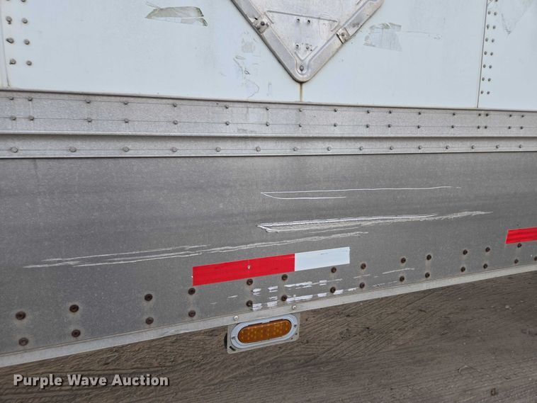 image for item DU2529 2011 Wabash dry van trailer
