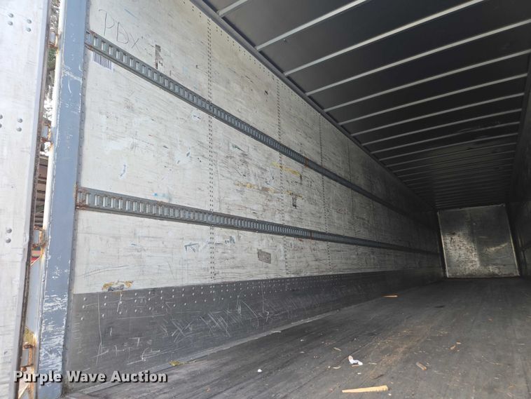 image for item DU2529 2011 Wabash dry van trailer