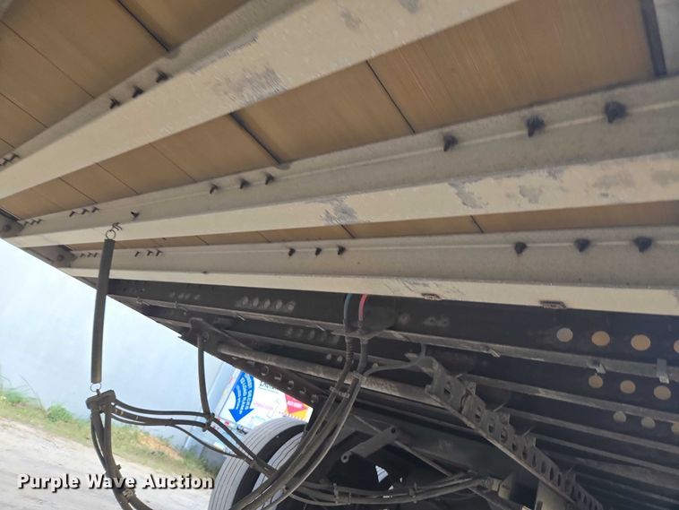 image for item DU2529 2011 Wabash dry van trailer