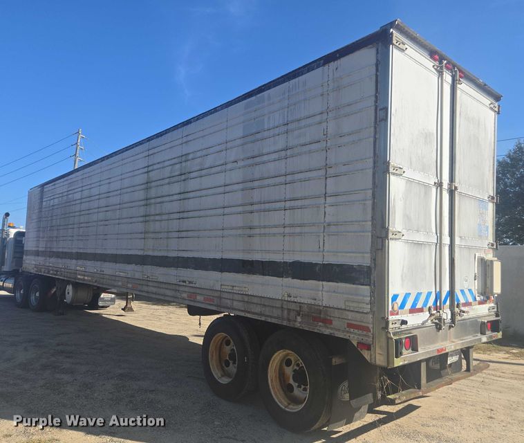 image for item DU2531 1992 Utility refrigerated van trailer