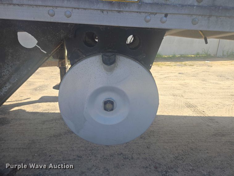 image for item DU2531 1992 Utility refrigerated van trailer