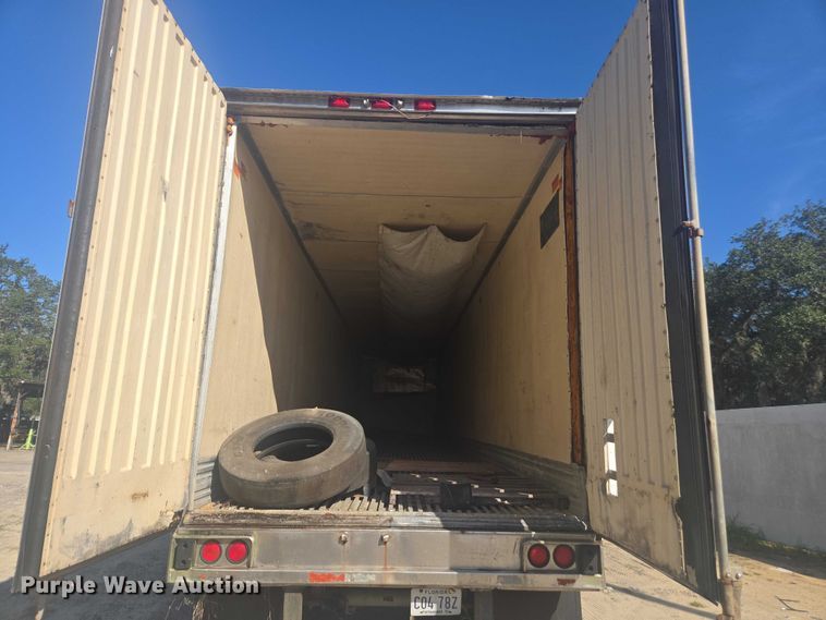 image for item DU2531 1992 Utility refrigerated van trailer