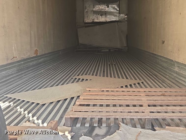 image for item DU2531 1992 Utility refrigerated van trailer