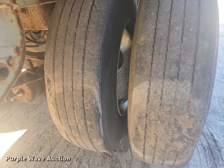 image for item DU2532 1998 Great Dane dry van trailer