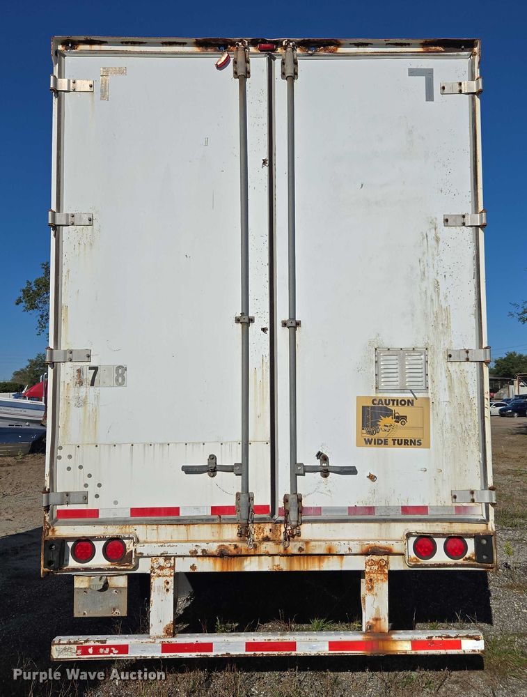 image for item DU2534 2005 Stoughton dry van trailer