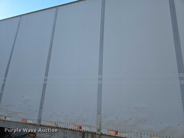 image for item DU2534 2005 Stoughton dry van trailer