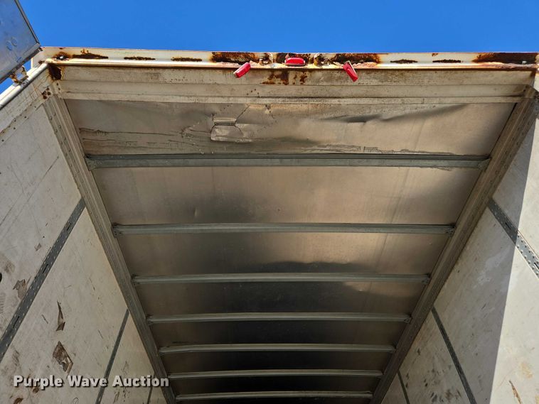 image for item DU2534 2005 Stoughton dry van trailer