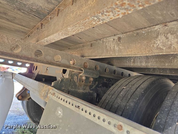 image for item DU2534 2005 Stoughton dry van trailer