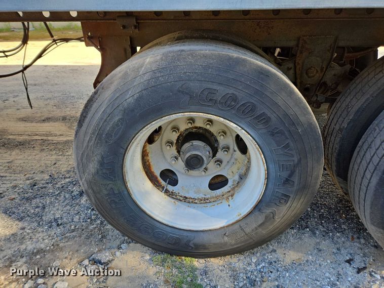 image for item DU2535 1999 Great Dane dry van trailer