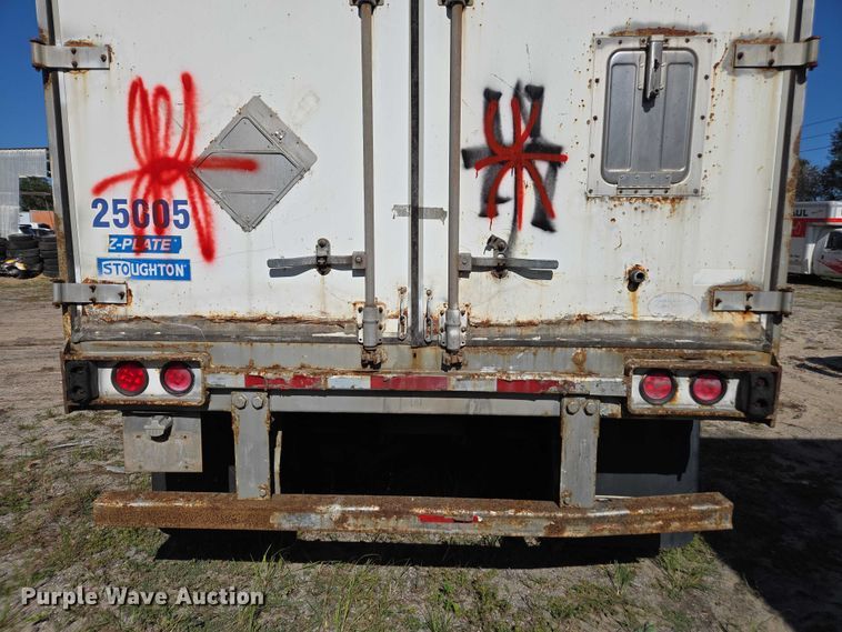 image for item DU2536 2011 Stoughton dry van trailer