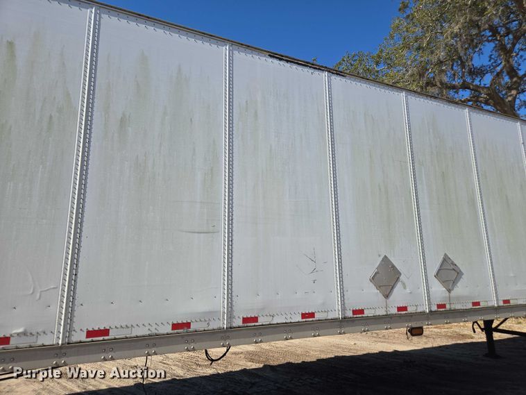 image for item DU2536 2011 Stoughton dry van trailer