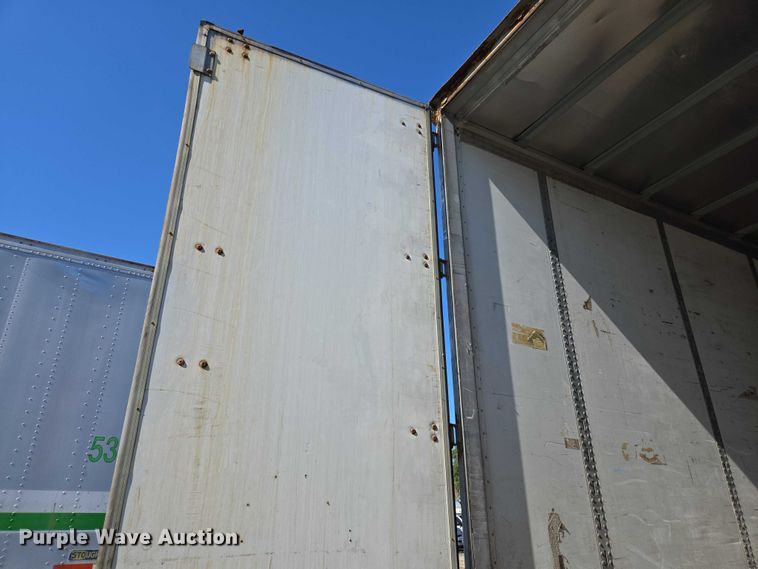 image for item DU2536 2011 Stoughton dry van trailer
