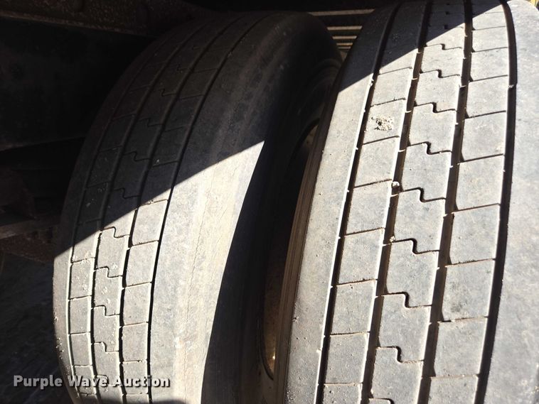 image for item DU2537 2006 Mond Industries dry van trailer