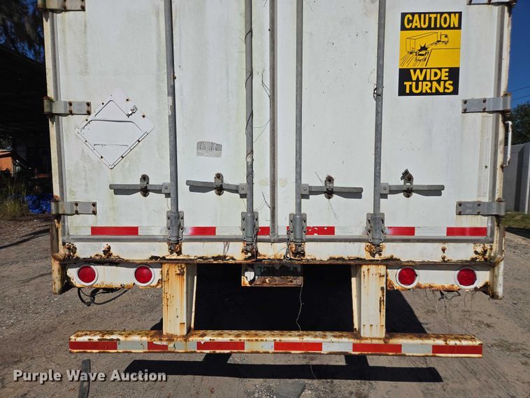 image for item DU2538 2002 Wabash dry van trailer