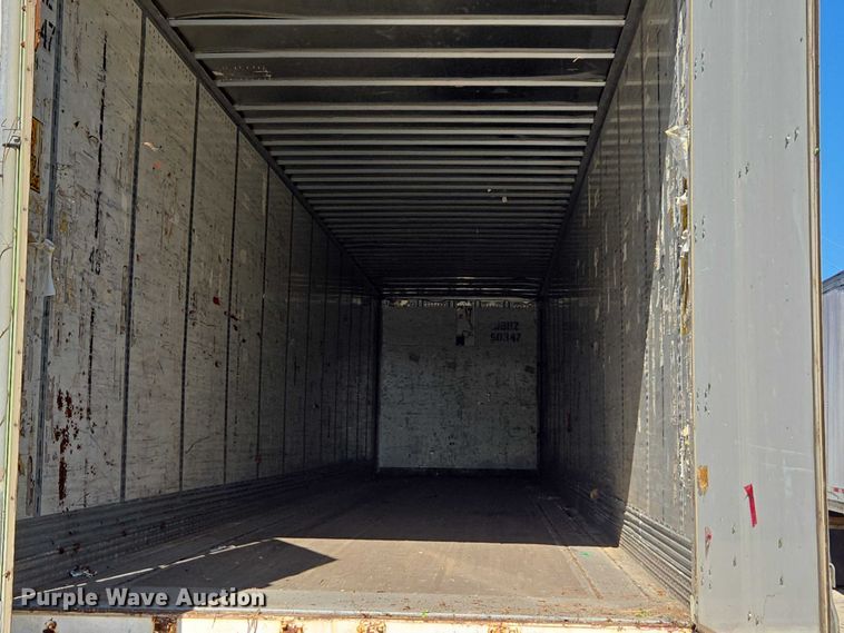 image for item DU2538 2002 Wabash dry van trailer