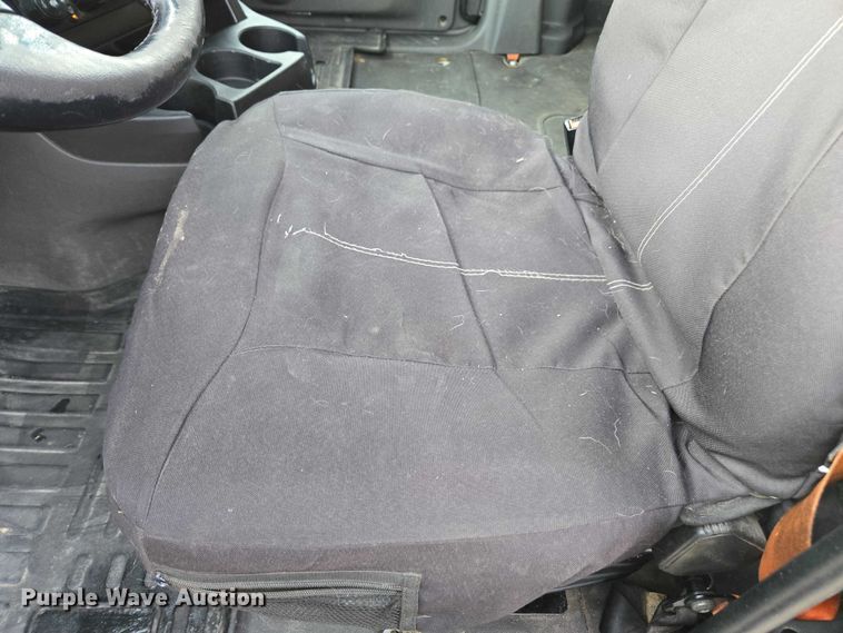 image for item DU2539 2018 International RH613 semi truck