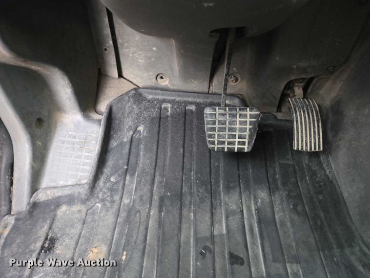 image for item DU2539 2018 International RH613 semi truck