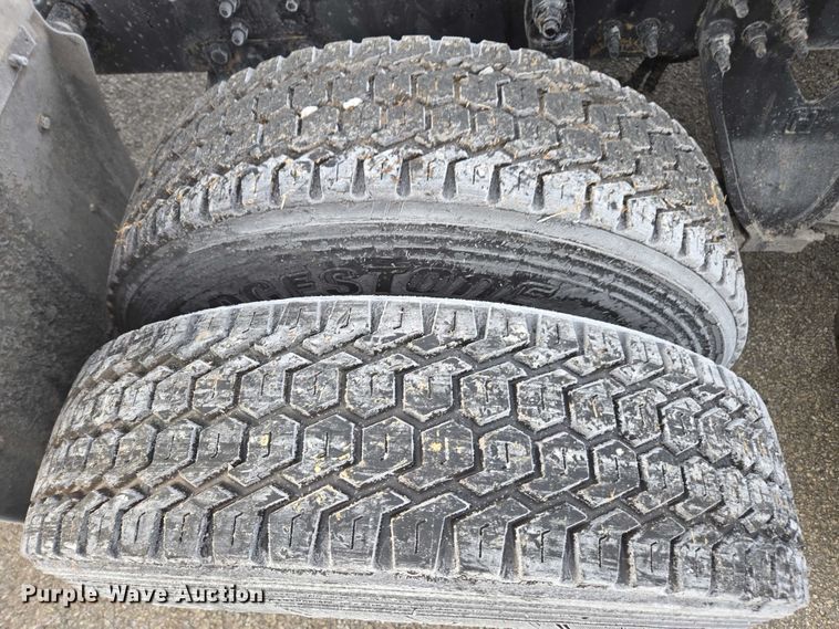 image for item DU2539 2018 International RH613 semi truck