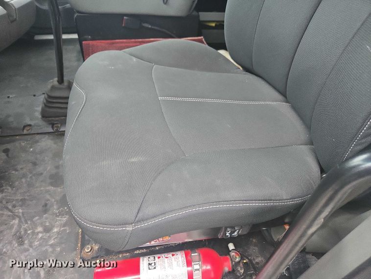 image for item DU2540 2017 Kenworth T680 semi truck