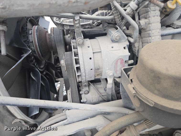 image for item DU2540 2017 Kenworth T680 semi truck