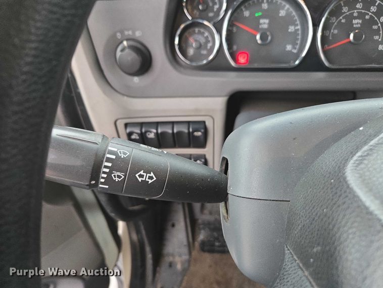 image for item DU2541 2015 Peterbilt 579 semi truck