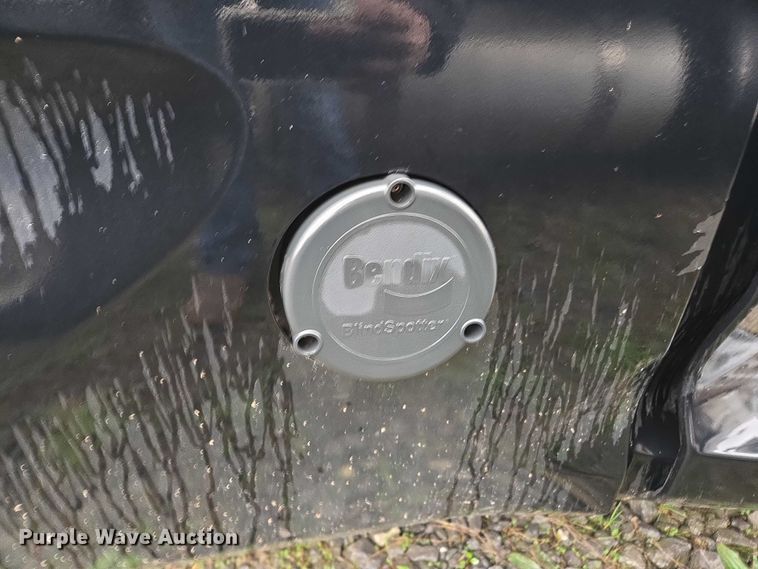 image for item DU2542 2015 Peterbilt 579 semi truck