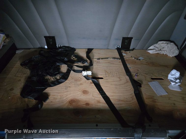 image for item DU2542 2015 Peterbilt 579 semi truck