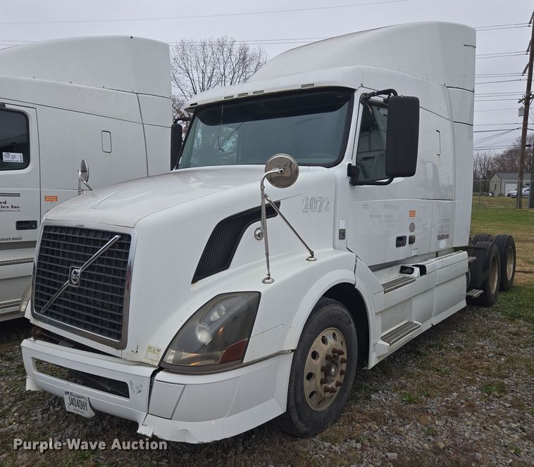 2012 Volvo Vnl Semi Truck VIN: 4V4NC9EH5CN534302 Lot: 999329692