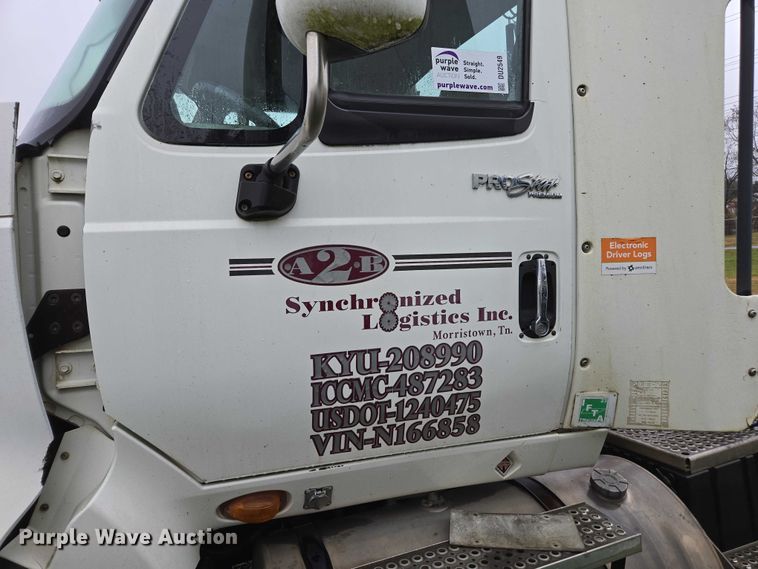 image for item DU2549 2010 International ProStar semi truck