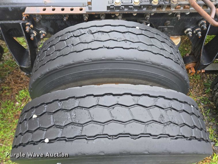 image for item DU2549 2010 International ProStar semi truck