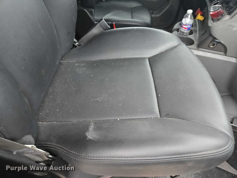 image for item DU2552 2018 Kenworth T680 semi truck