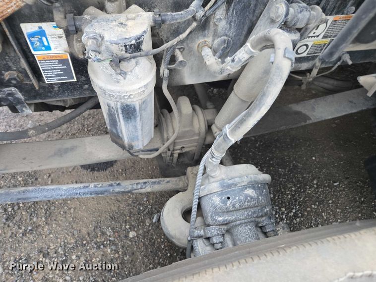 image for item DU2552 2018 Kenworth T680 semi truck