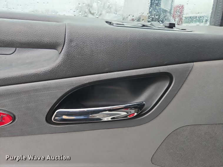 image for item DU2553 2015 Peterbilt 579 semi truck