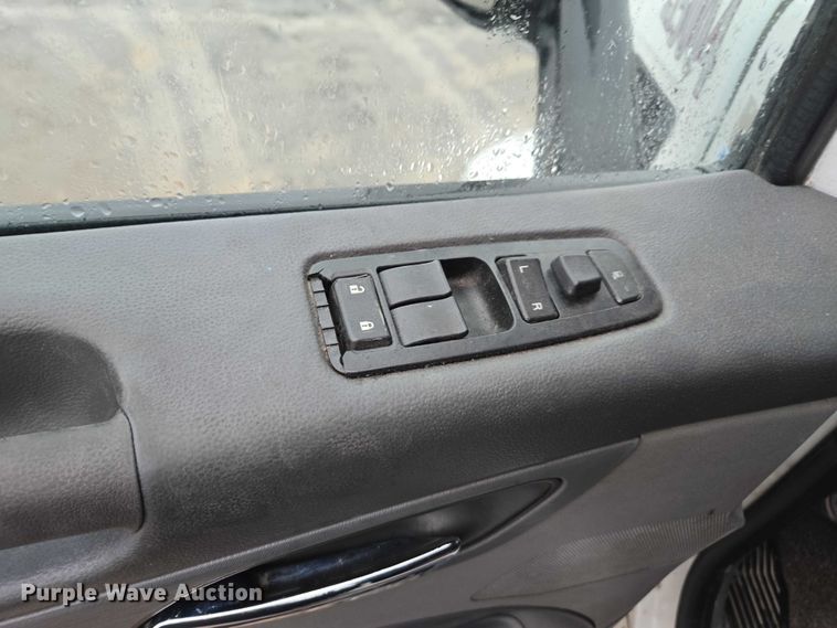 image for item DU2553 2015 Peterbilt 579 semi truck