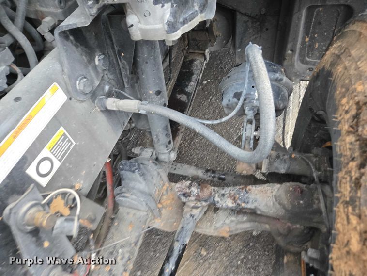 image for item DU2553 2015 Peterbilt 579 semi truck