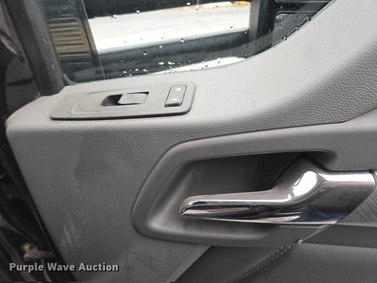 image for item DU2554 2018 Kenworth T680 semi truck