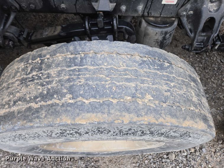 image for item DU2554 2018 Kenworth T680 semi truck