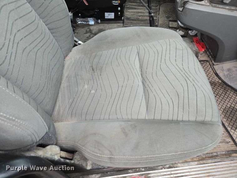 image for item DU2555 2015 Kenworth T680 semi truck