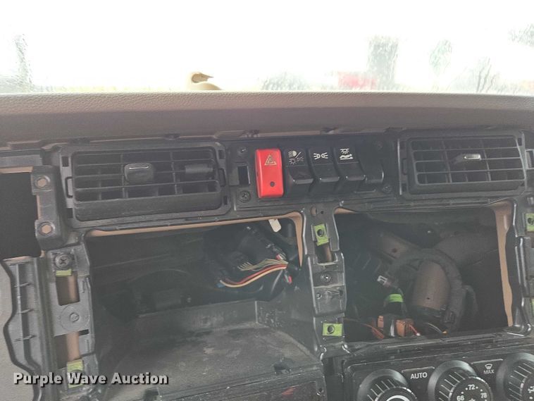 image for item DU2558 2016 Kenworth T680 semi truck