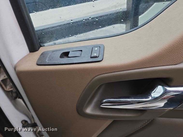 image for item DU2558 2016 Kenworth T680 semi truck