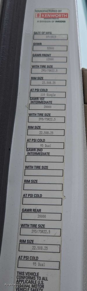 image for item DU2558 2016 Kenworth T680 semi truck