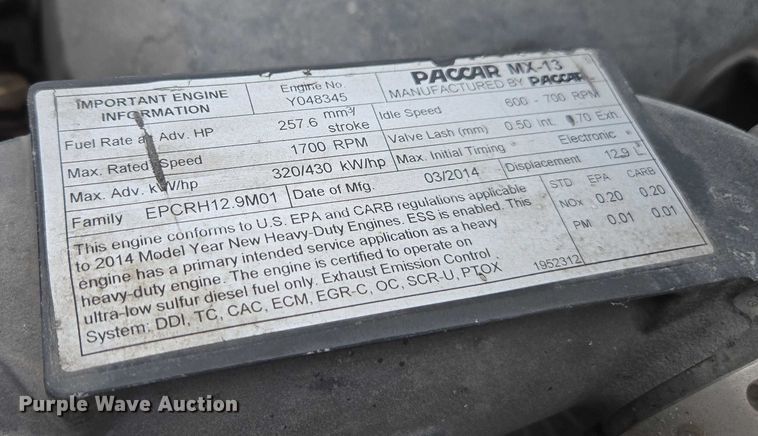 image for item DU2560 2015 Kenworth T680 semi truck