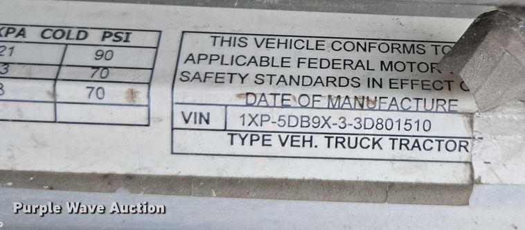 image for item DU2563 2003 Peterbilt 379 semi truck