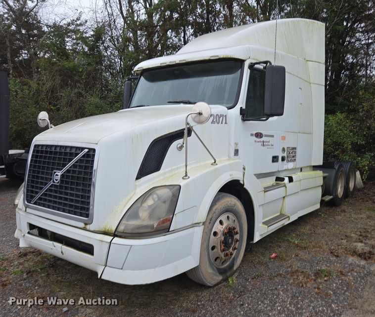2012 Volvo Vnl Semi Truck VIN: 4V4NC9EH9CN534299 Lot: 999330060
