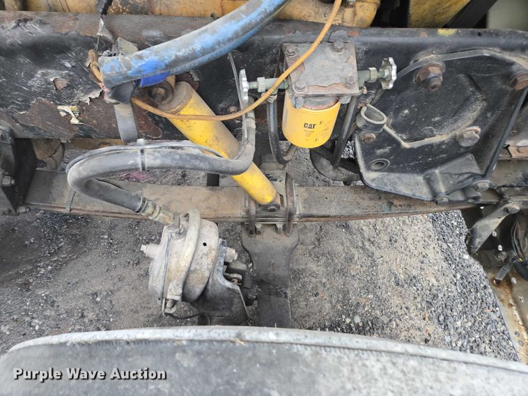 image for item DU2567 2005 Peterbilt 379 semi truck