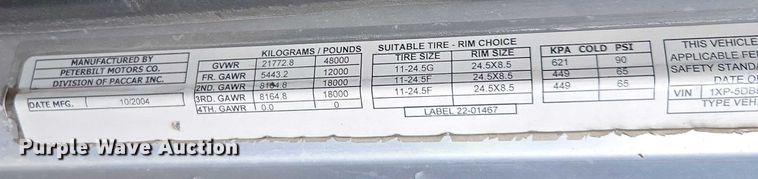 image for item DU2567 2005 Peterbilt 379 semi truck