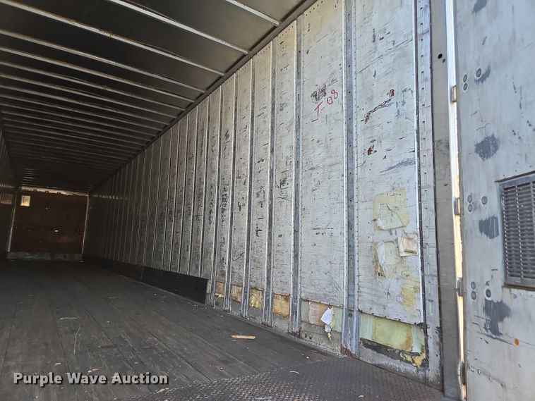 image for item DU2574 2010 Utility dry van trailer