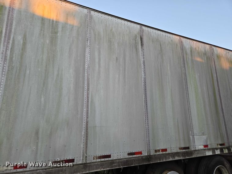 image for item DU2576 2006 Stoughton dry van trailer