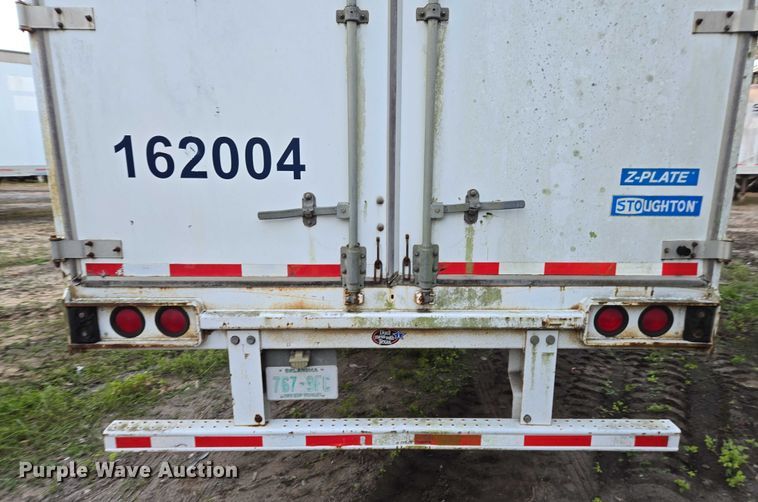 image for item DU2576 2006 Stoughton dry van trailer