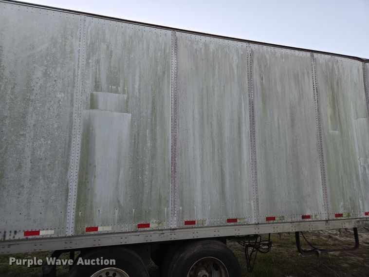 image for item DU2576 2006 Stoughton dry van trailer